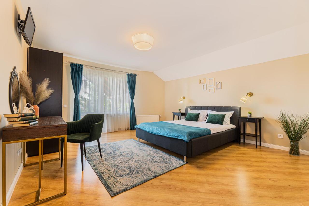 Orchard Villa Braşov Esterno foto