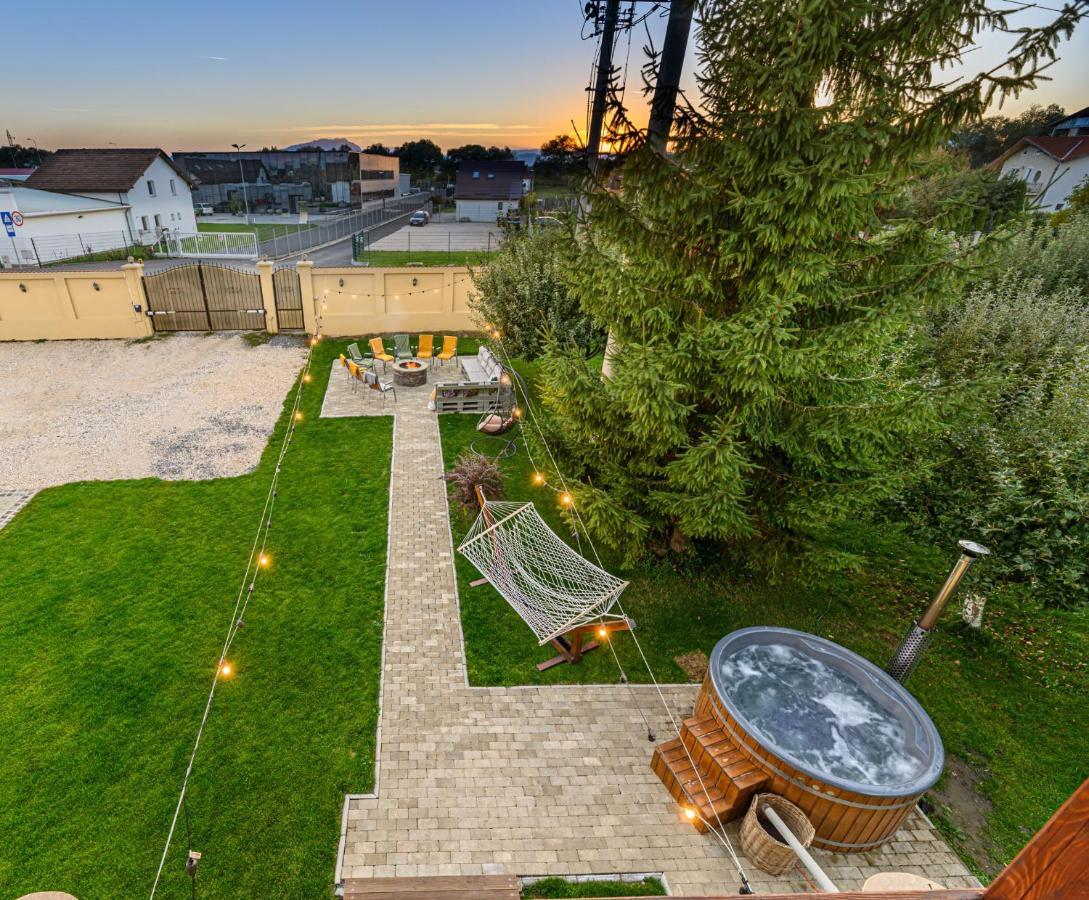 Orchard Villa Braşov Esterno foto