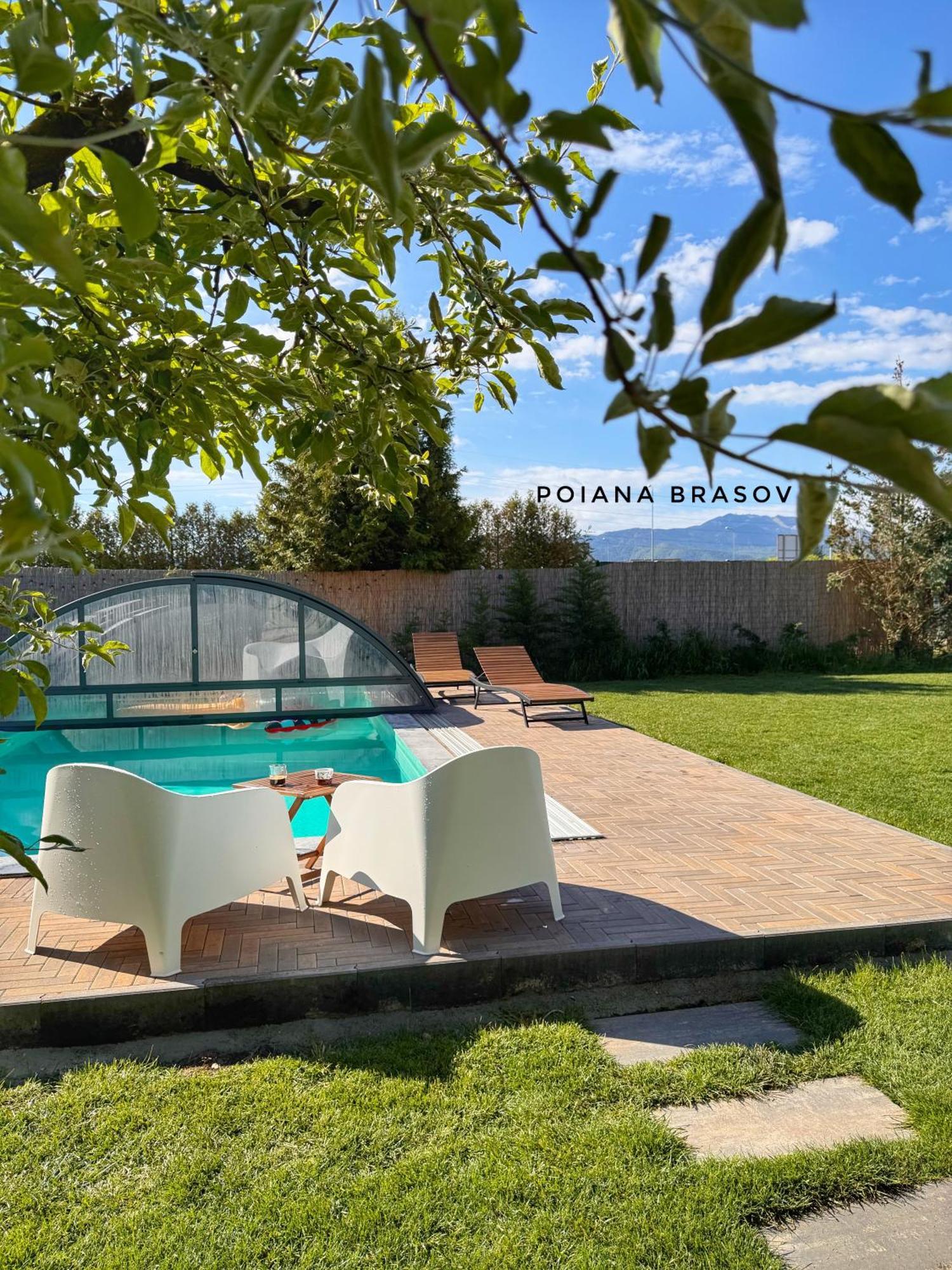 Orchard Villa Braşov Esterno foto